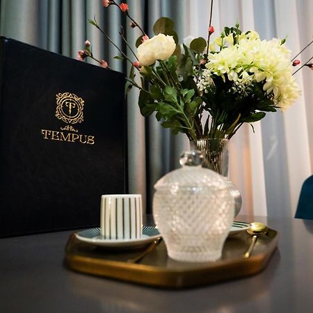Hotel Tempus à Bucarest Extérieur photo