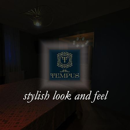 Hotel Tempus à Bucarest Extérieur photo