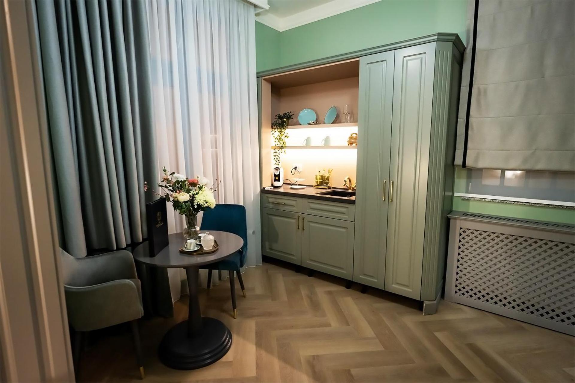 Hotel Tempus à Bucarest Extérieur photo