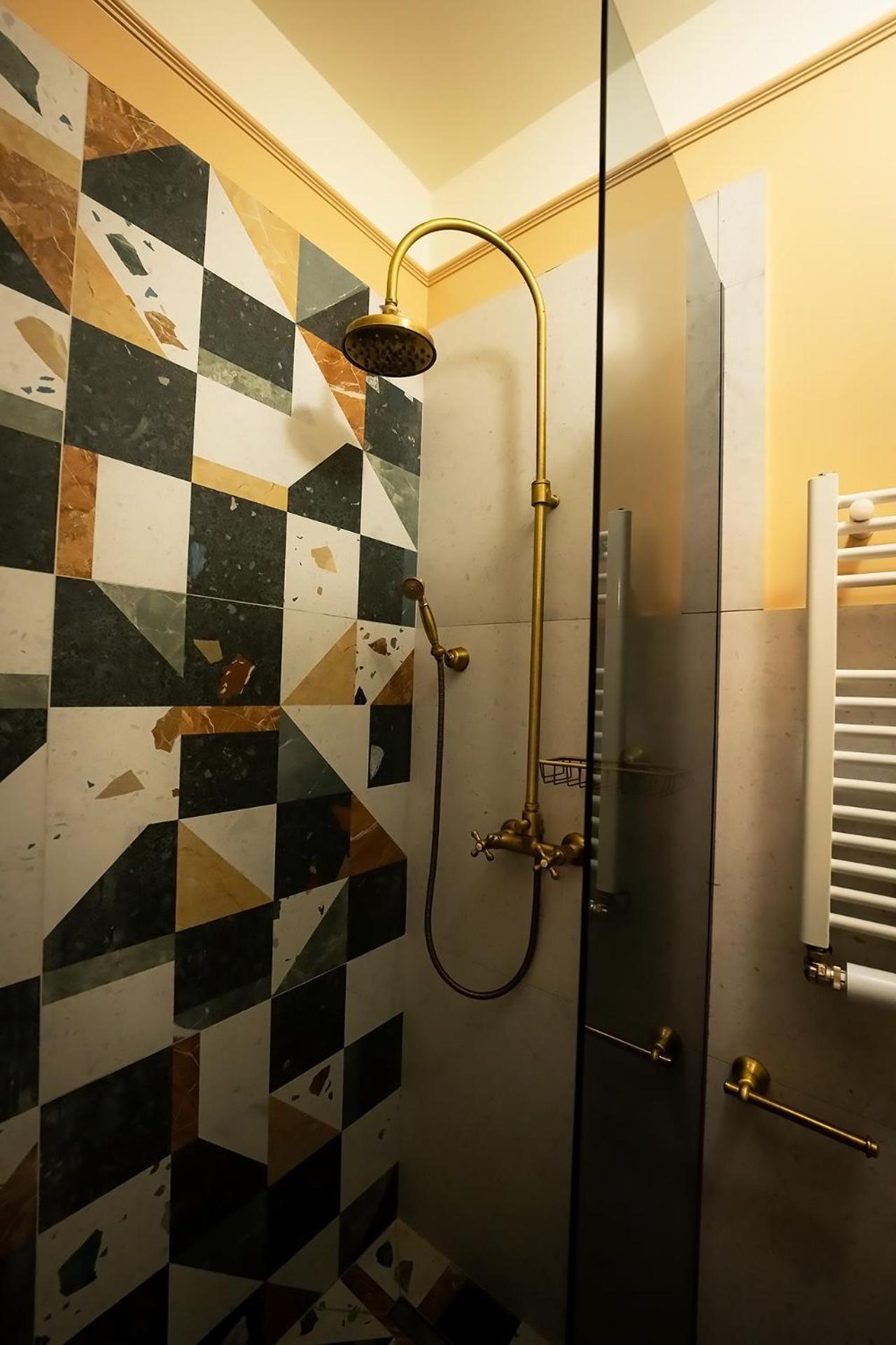 Hotel Tempus à Bucarest Extérieur photo