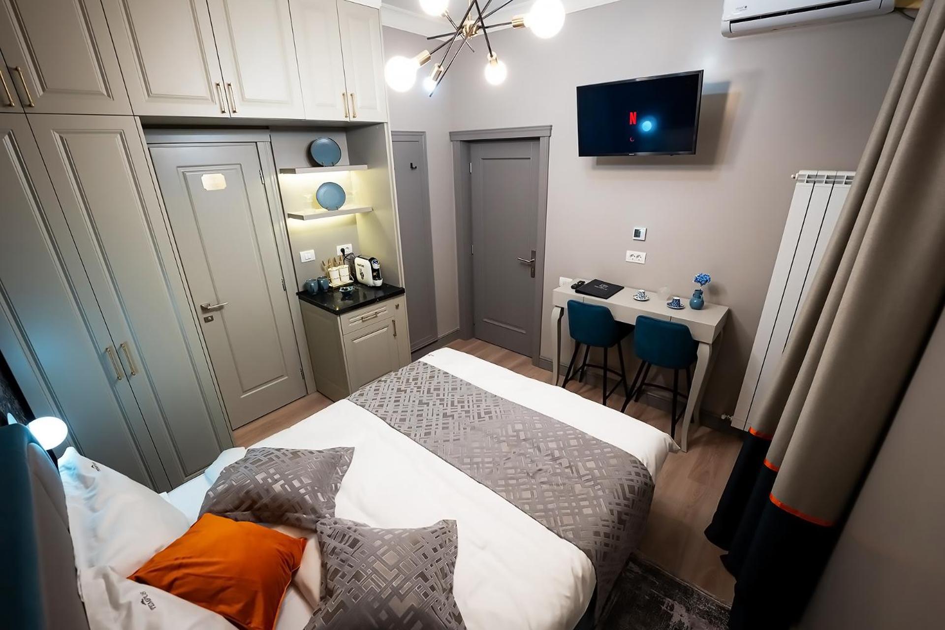 Hotel Tempus à Bucarest Extérieur photo