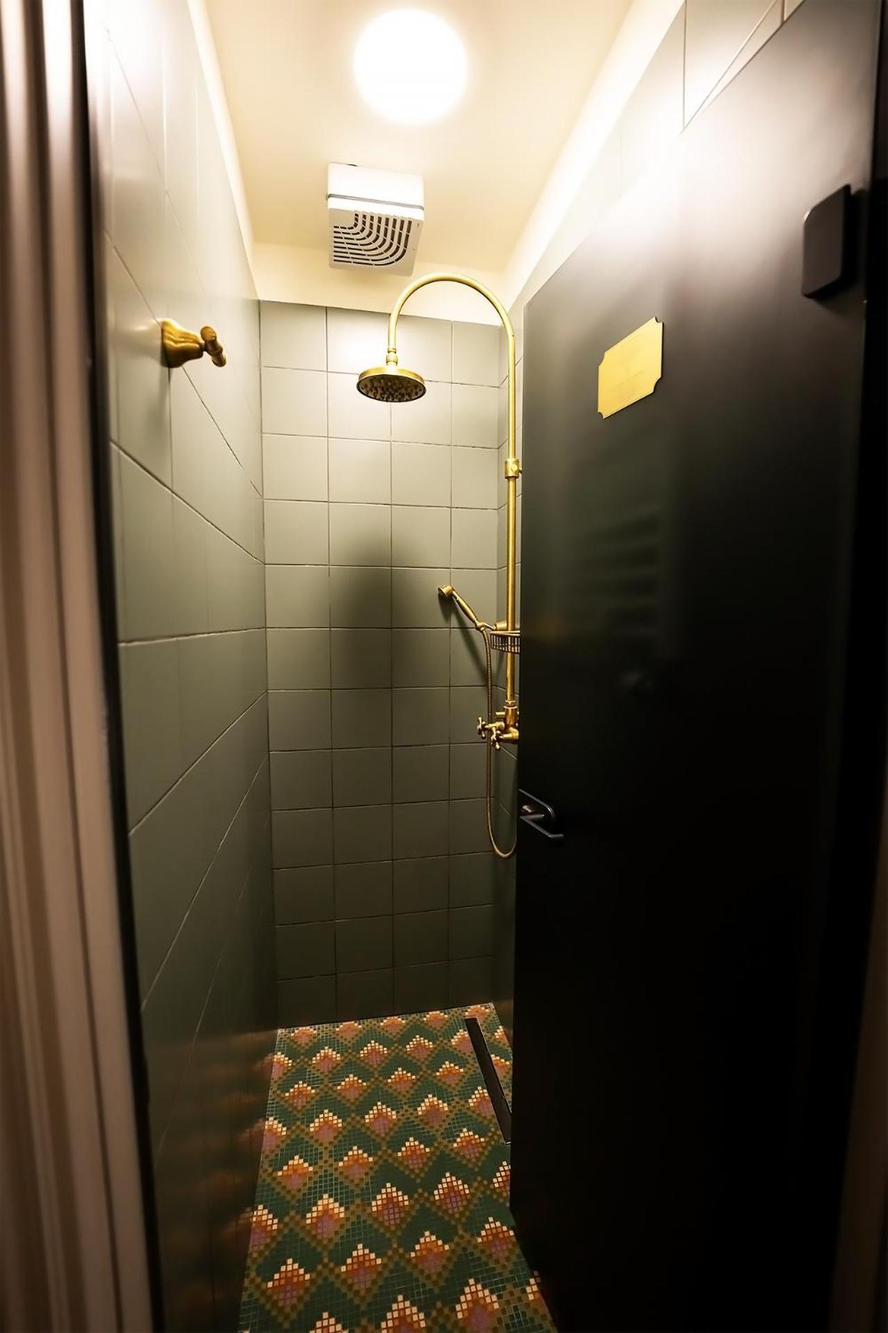 Hotel Tempus à Bucarest Extérieur photo